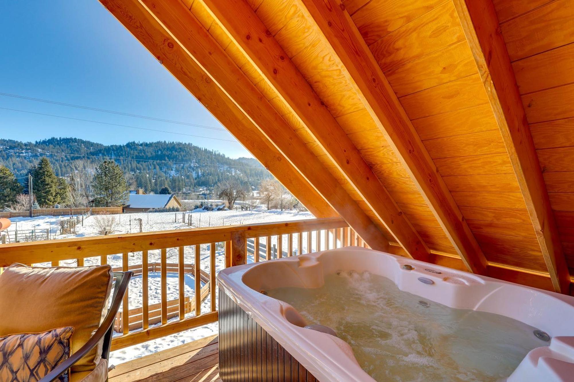Garden Valley Apartment With Hot Tub And Mtn Views! Crouch Bagian luar foto